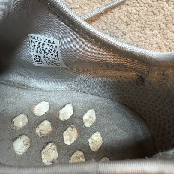 Adidas NMD v2 Men's Running Athletic Shoes Size 12 Gray FW5328 - Picture 10 of 10